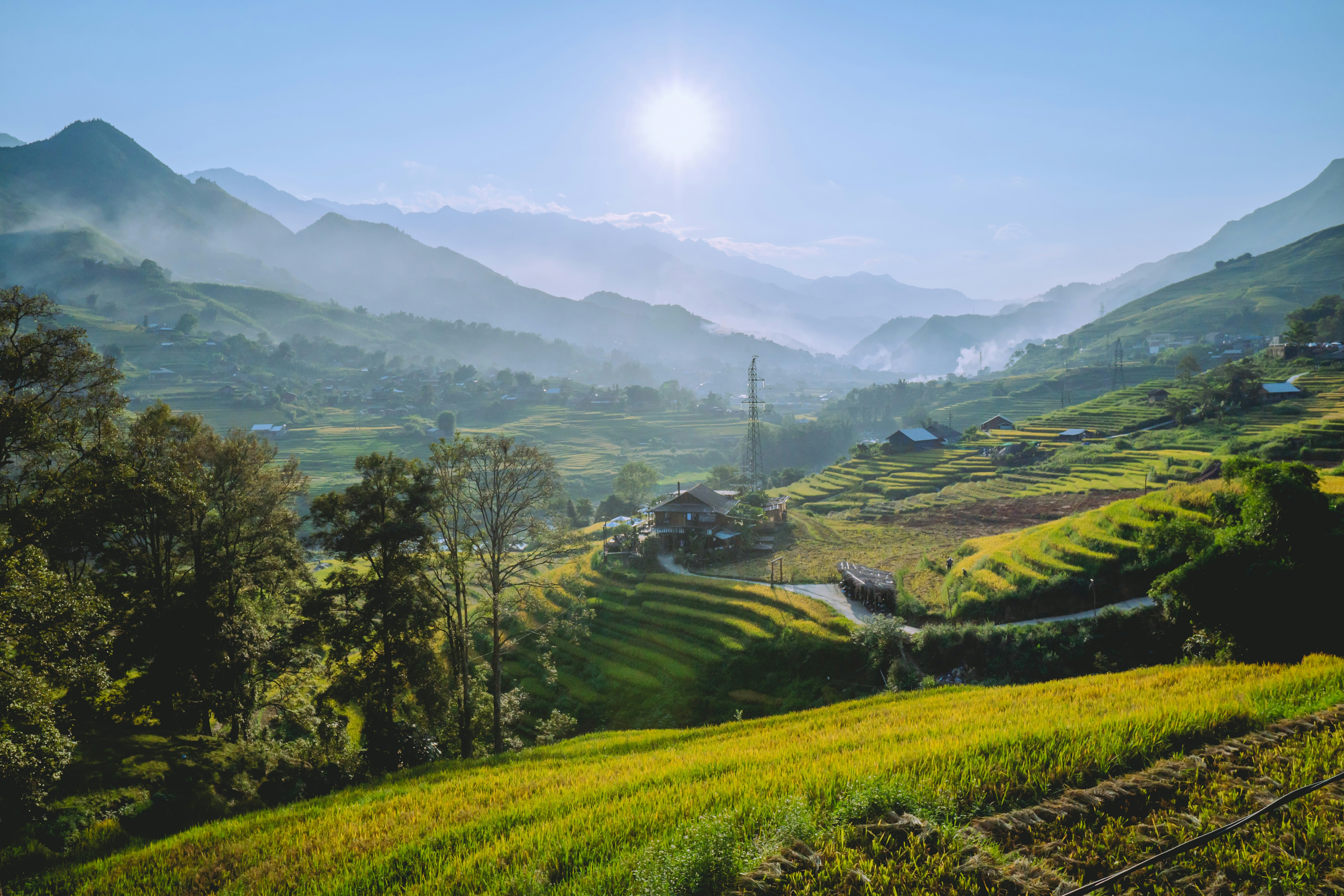 Scenic 14 Days of Vietnam with Phu Quoc and Sapa