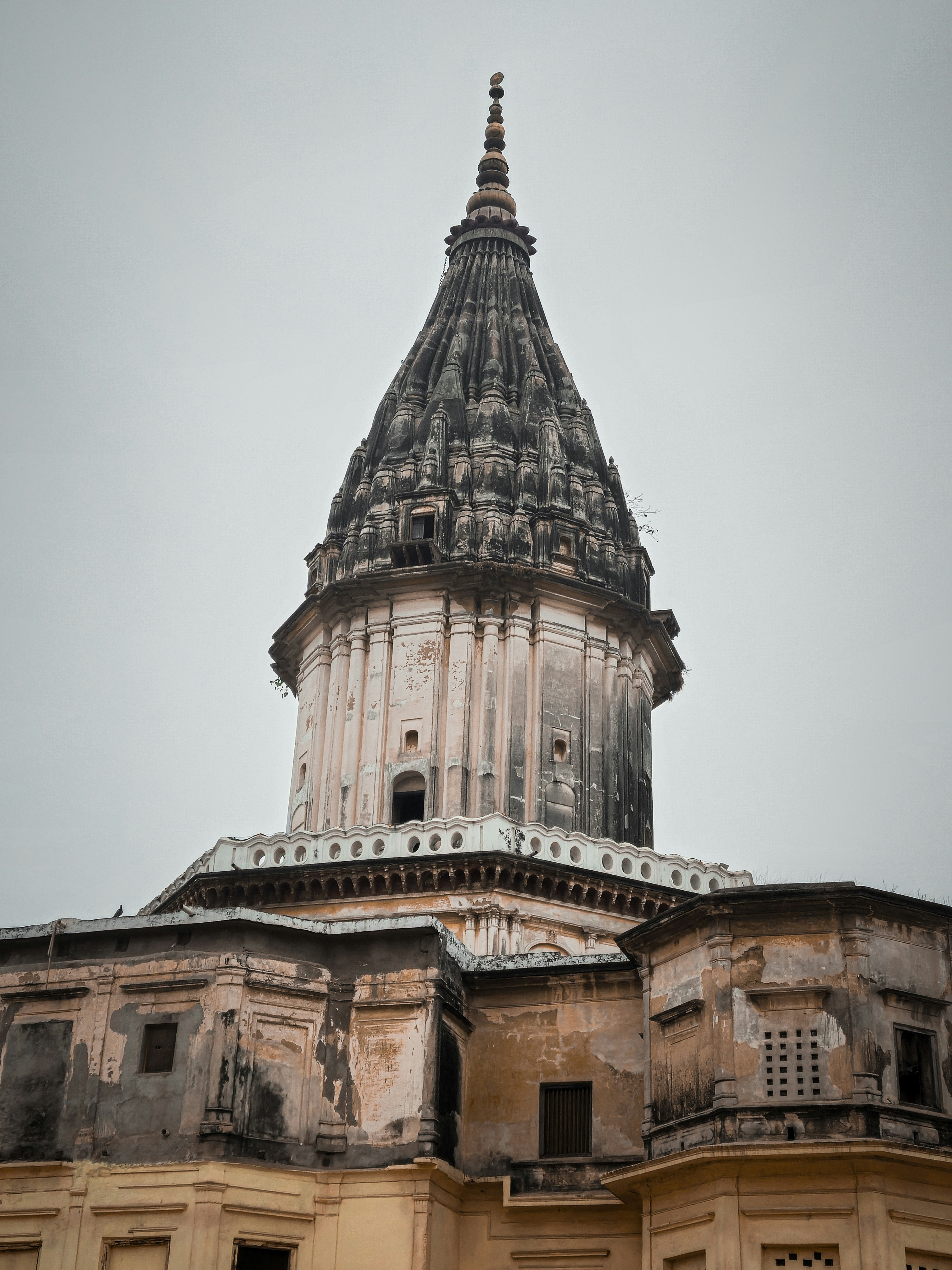 Scenic 9 Nights 10 Days Premium Golden Triangle with Heritage & Spiritual Sojourn